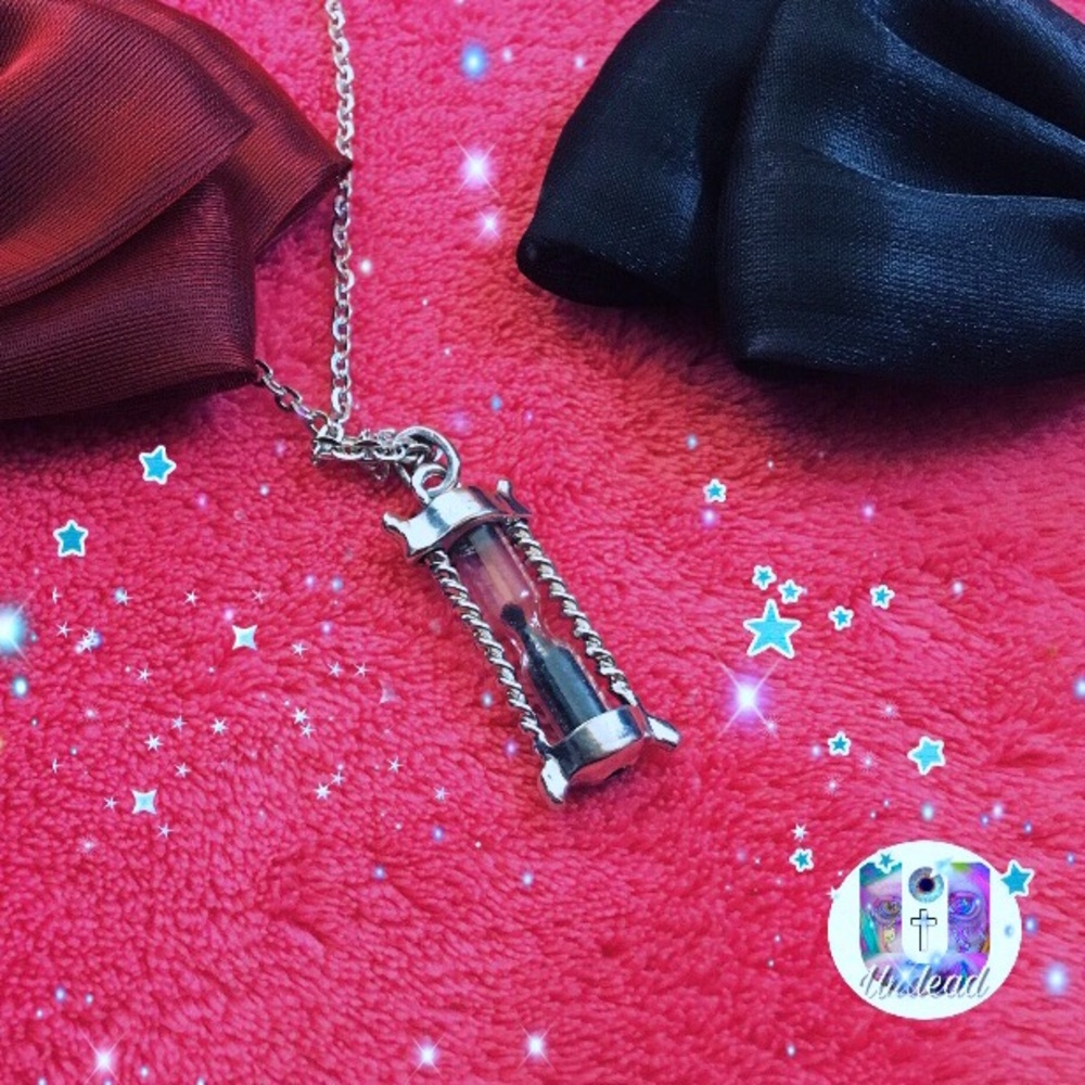 LAST CHANCE TO BUY!! Hourglass necklace